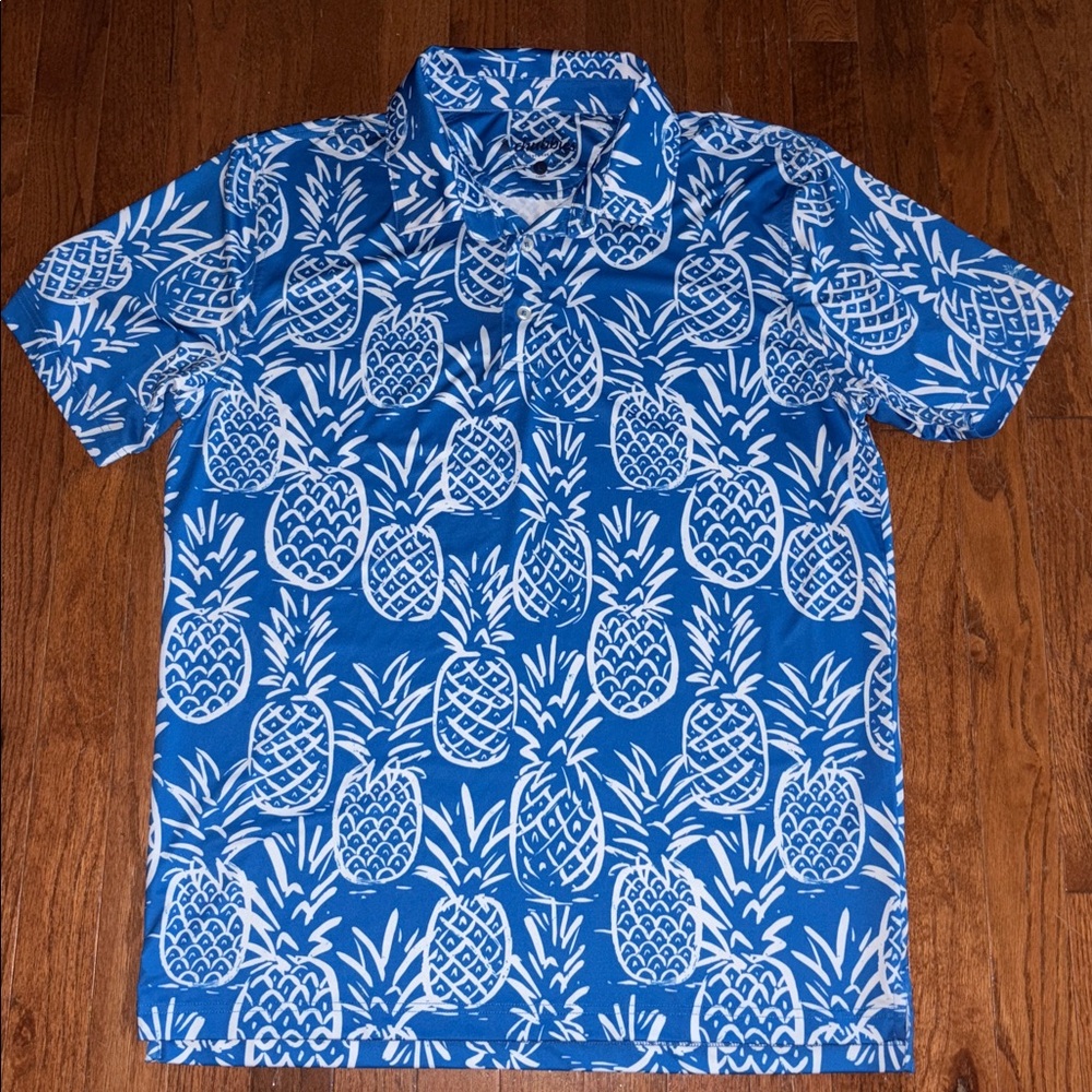 Chubbies “The Weekend has Arrived” Pineapple Short Sleeve Polo Golf Shirt Large